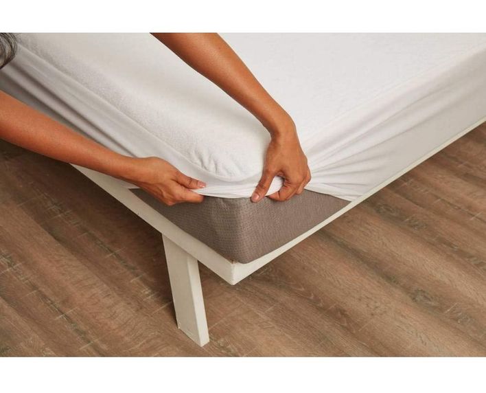 Mattress protectors
